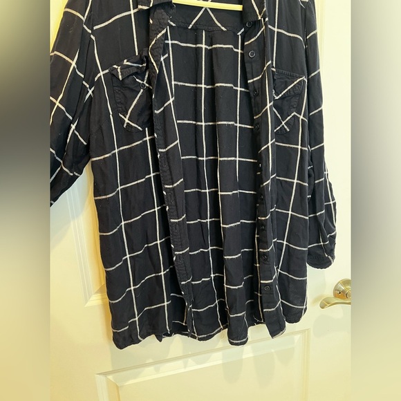 Style & Co Blue Plaid Button Up Top Size Large - Picture 9 of 11